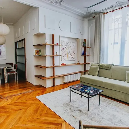 Apartman Appt Calme Et Central Proche Arc De Triomphe